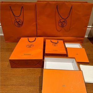 HERMES empty shopping bag and box